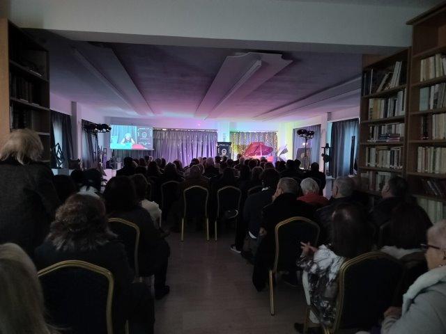 Χριστουγεννιάτικη γιορτή της Ιωνικής Εστίας 